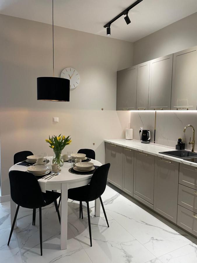 Sunset Resort Apartament Dziesiatka Przy Plazy グジボボ エクステリア 写真